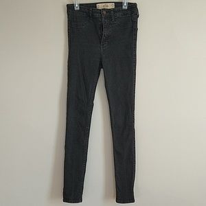 Hollister skinny jeans